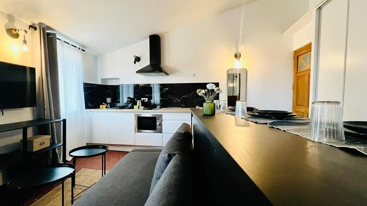 Grasse B - Two Rooms 4 People Downtown - Air-Conditioning